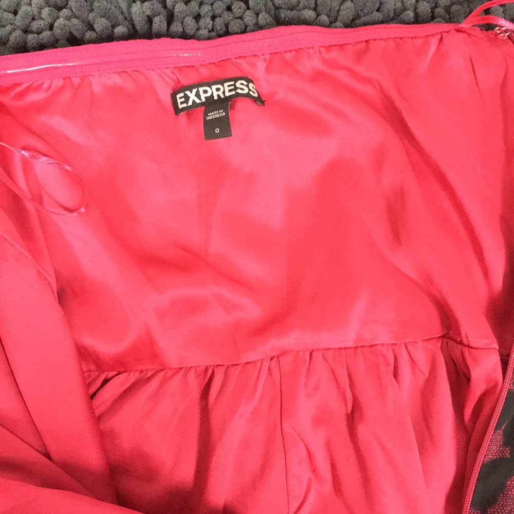 Express Romper - Picture 4 of 4
